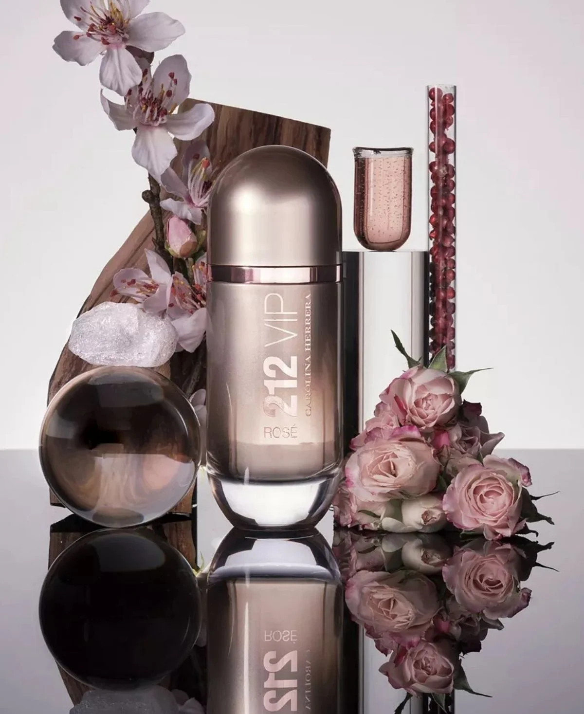 Carolina Herrera 212 VIP Rose for Women Eau de Parfum (EDP) Spray